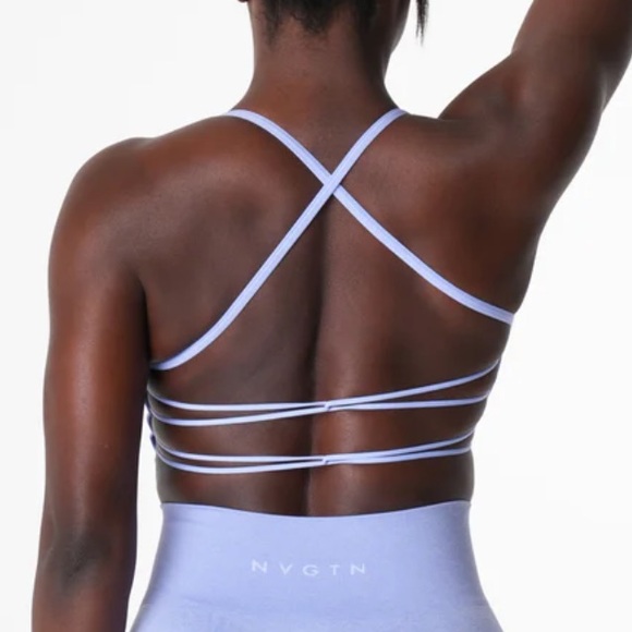 NVGTN Invincible seamless sports bra. - Picture 4 of 4